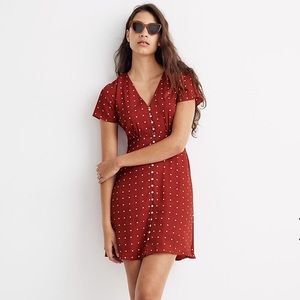 Button-Front Swing Dress in Grid Dot Madewell